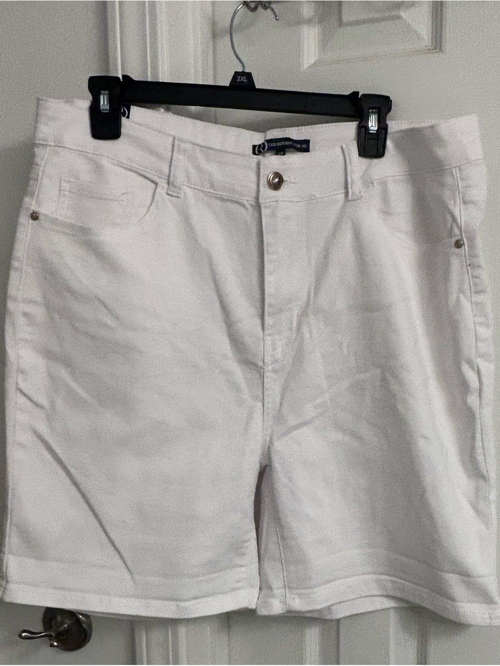 White Women's Bermuda Shorts - Classic Casual Fit